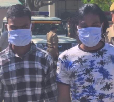 Neighbours in Aliganj committed the theft, 2 arrested