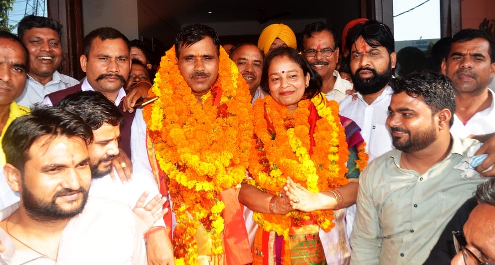 Shilpi Gupta Mahanagar, Krishna Chand Mishra became BJP district president again in shahjahanpur
