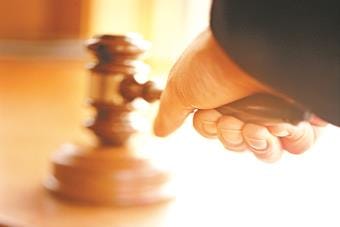 Six months imprisonment to the accused caught with liquor
