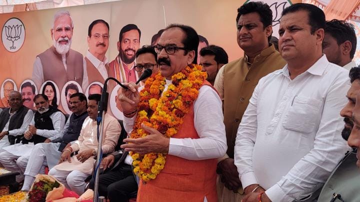 Yatindra Singh became the district president of BJP in Sirsa and Renu Sharma in Dabwali