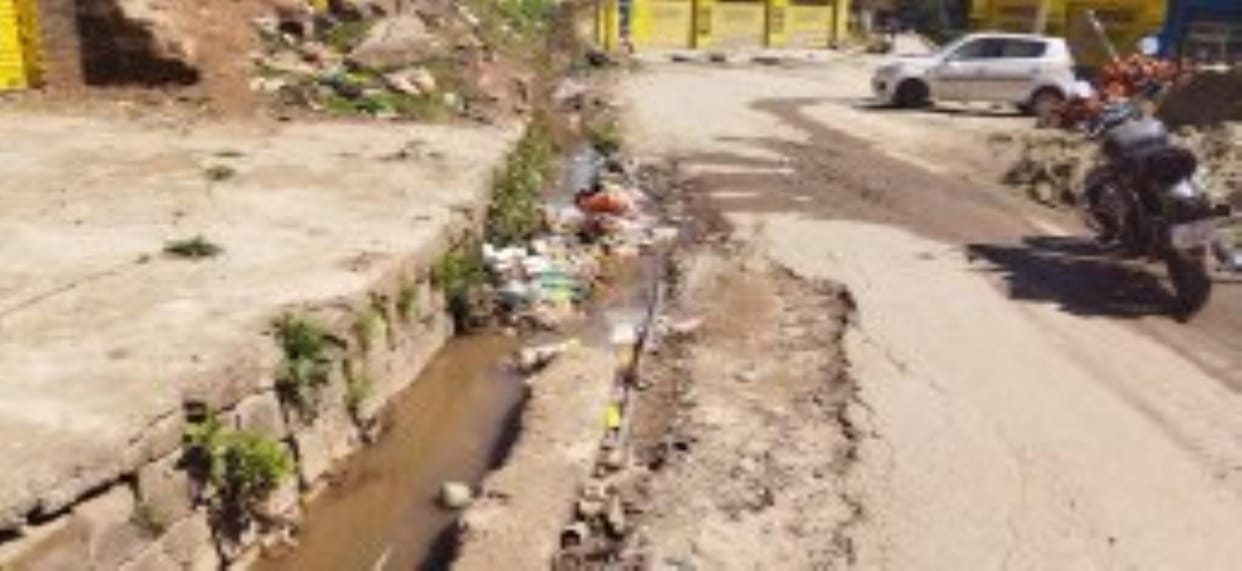 Drains Block in Chinani