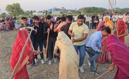 Sticks were also rained on the brothers-in-law from behind the veil