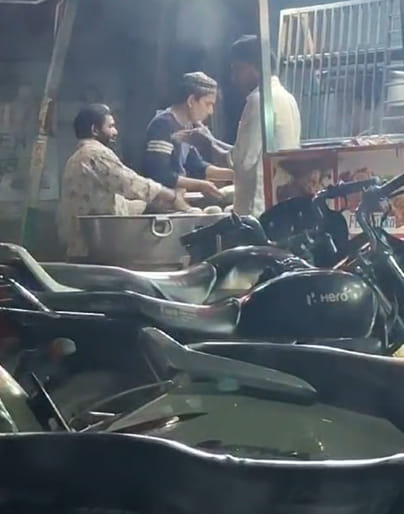 Video of making roti by spitting goes viral