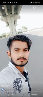 A young man died after being hit by an unknown vehicle on the highway