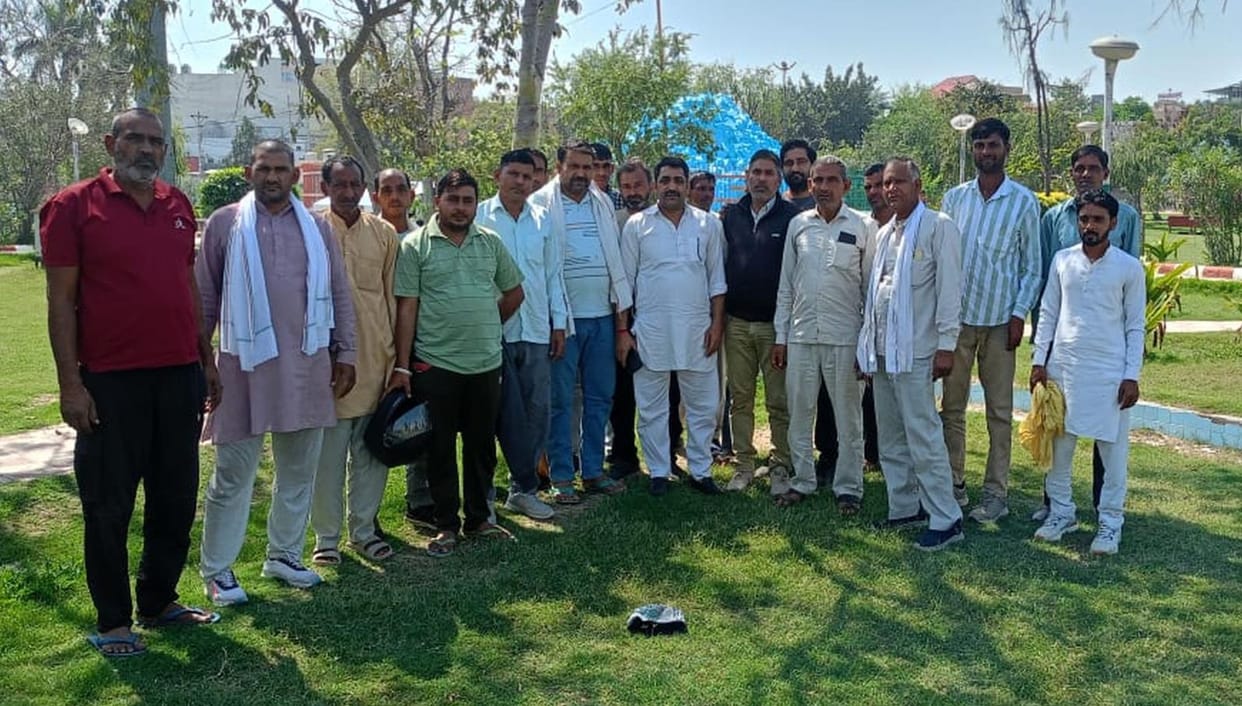 Rural tubewell operators have not received salary for three months, protested