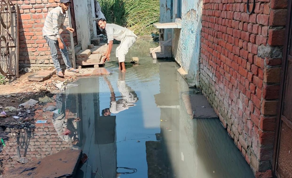 Muslim dominated areas yearn for cleanliness even during Ramzan