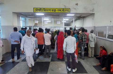 There are no medicines in the district hospital... patients are buying them from medical stores
