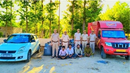 Sirohi News 929 kg poppy husk seized four smugglers arrested smuggling was being done through fake postal van