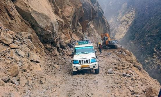 Boulders and debris in Pangave have been removed, movement resumed