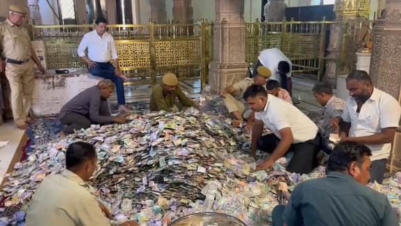 सांवलियाजी मंदिर में भंडार की गणना का कार्य पूरा।