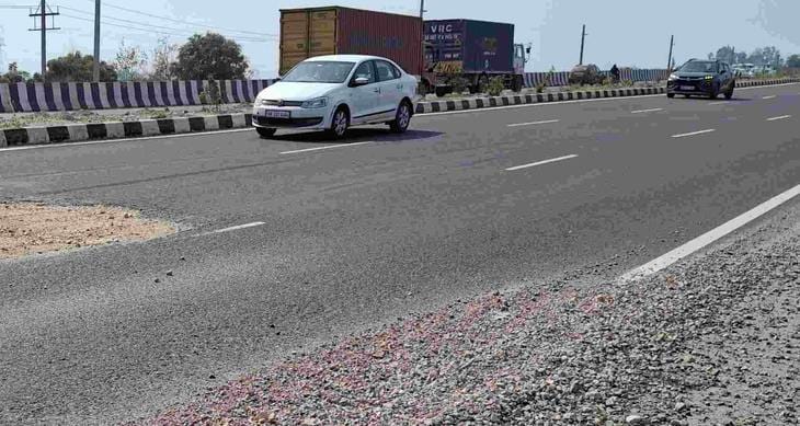 National Highway will be illuminated from Tikri Border to Rohtak, 1600 LED lights will be installed