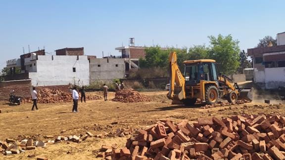 Illegal plotting again in Moodghat, BDA demolished