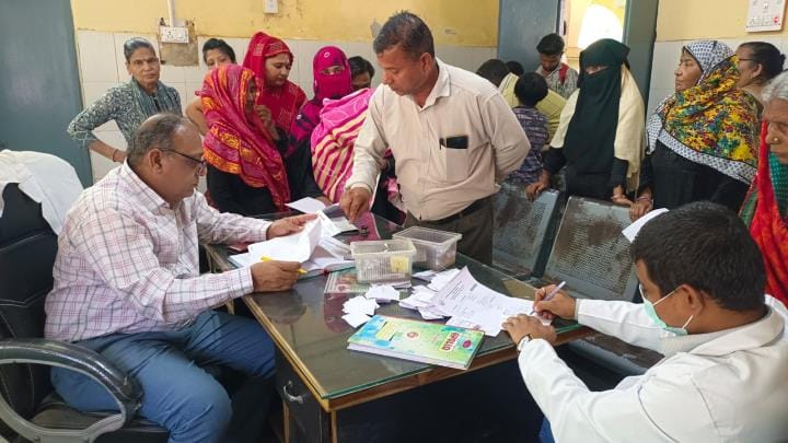 Health deteriorated due to food on Holi, 1710 patients reached the hospital