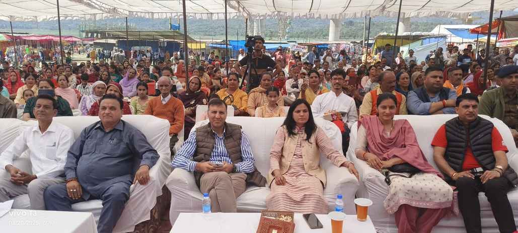 1100 folk artists performed in Kahlur Lokotsav