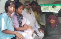 High speed van fell into a ditch, seven passengers injured