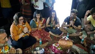 mainpuri news foreign tourist