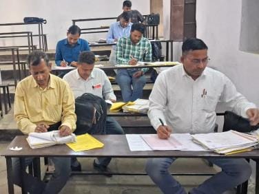33,574 copies were evaluated on the first day