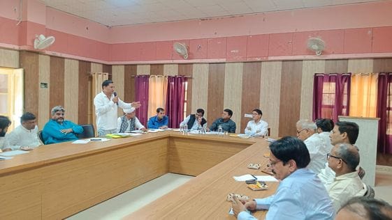 Councillors raised issues in the Zila Parishad meeting
