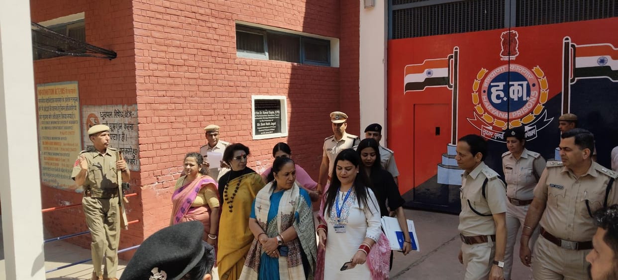 National Women's Commission member Mamta Kumari said- Ayushman cards will be made for the elderly living in Moksha Ashram, they will also get pension