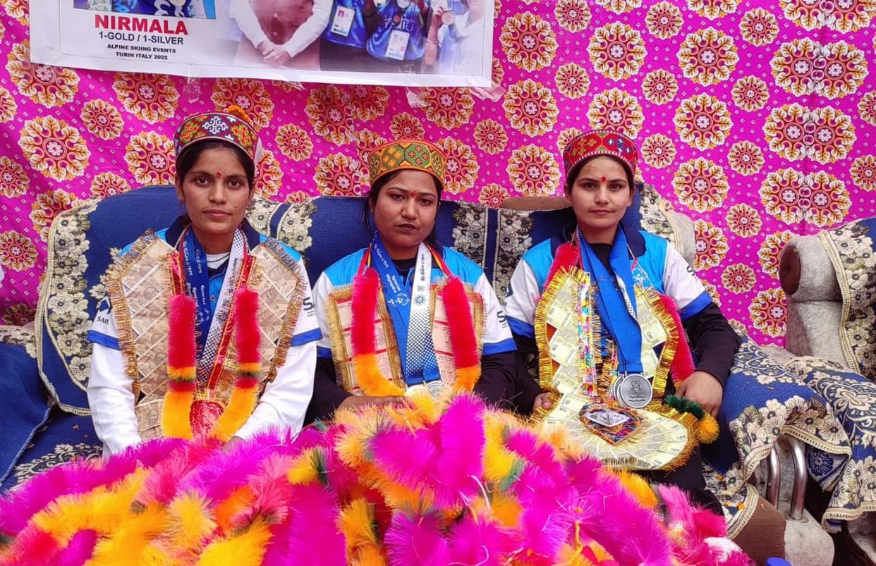 Medal winning players received a grand welcome on reaching Gohar