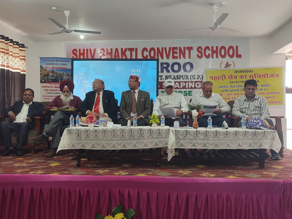 A paper was presented on the issue of planning and challenges in the mountains