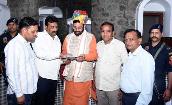 Members of Saini Sabha met the Chief Minister