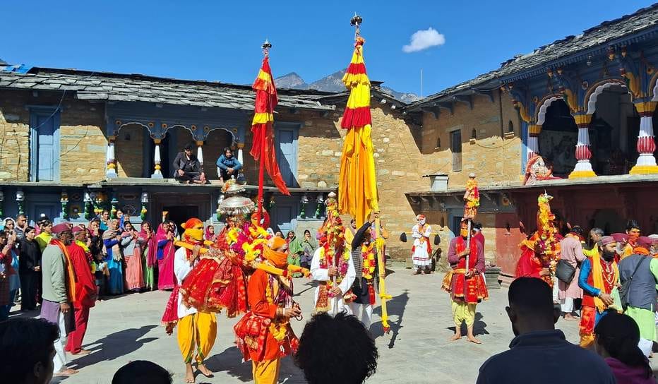 Mamand presented Garh-Kumaon songs