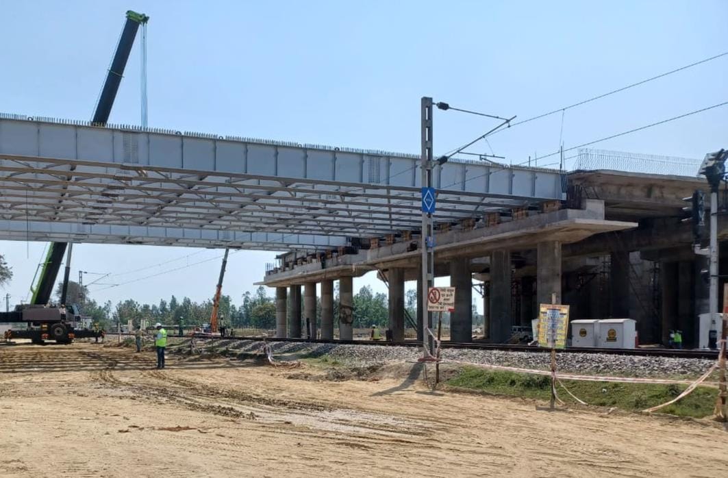 Passenger train's route changed, Banaras Express ran late