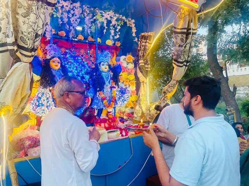 Ansal Gate Number 4 area resonates with Hare Krishna Mahamantra