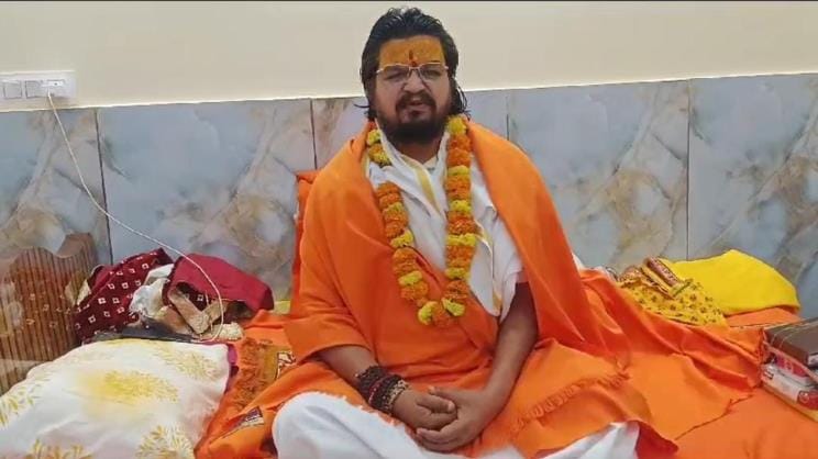 Dargah fair is a blot on the identity of Hindus, it should be banned: Saint Ravi Shankar