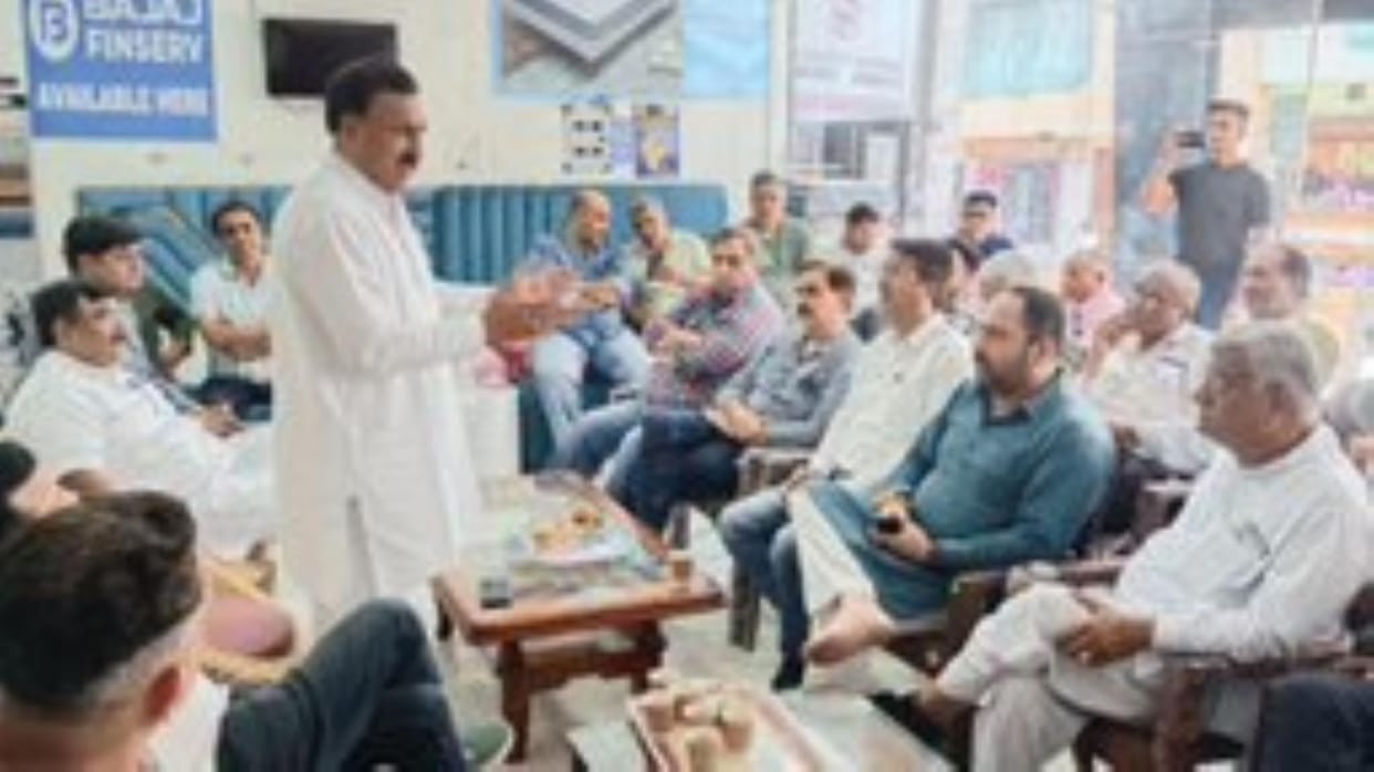 Traders gave ultimatum