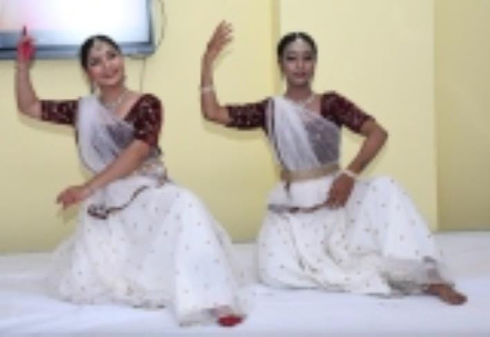 Students gave presentation on Vedic music