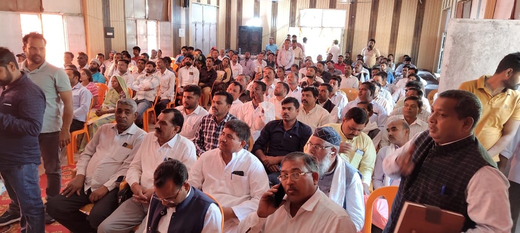 No fear of even the minister, officers absent from the meeting, proposals worth Rs. 2.25 crore passed