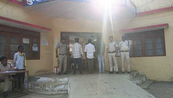 Anuppur News: स्कूल से घर जा रही छात्रा से दरिंदगी, युवकों ने सड़क से अगवा कर की हैवानियत, चार गिरफ्तार