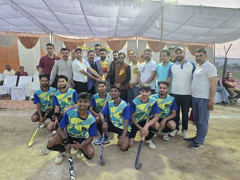 Line City Club won the hockey competition of Nalwari fair