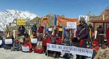 The residents of Dankhar in Spiti took out a peace rally in support of Bodh Gaya Vihar
