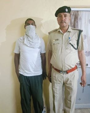 The youth who came out on bail had stolen Rs 4.5 lakh