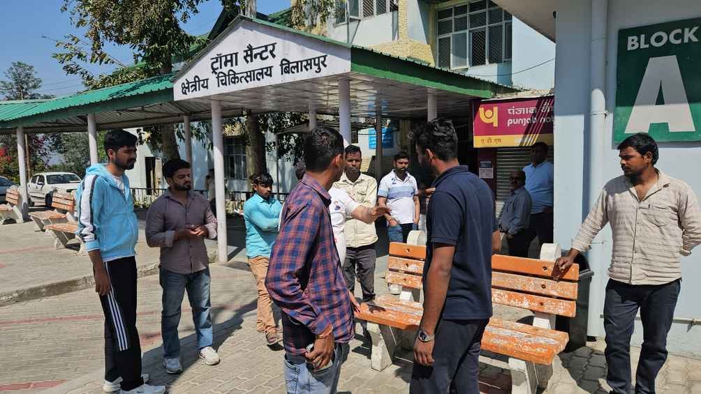 A laborer died after falling from a pillar under construction of a railway line
