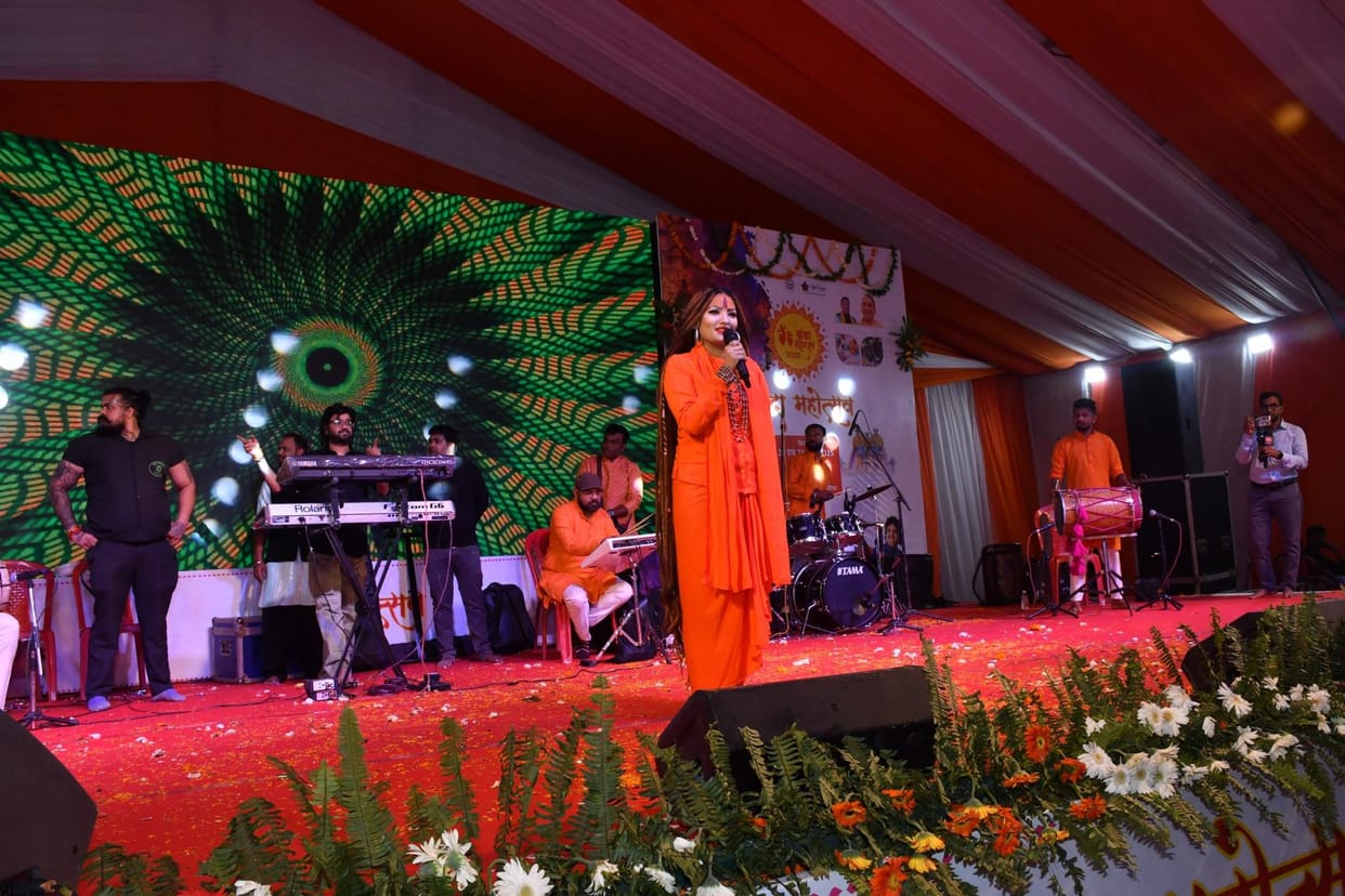 Bhajan singer Shahnaz said- my identity is from Sanatan Dharma