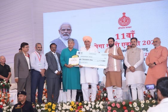 Sanjay got state award for natural farming