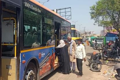 Nine e-buses ran between Unnao-Kanpur, got relief