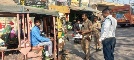 Police was busy the whole day on the instructions of Chief Minister and issued challan