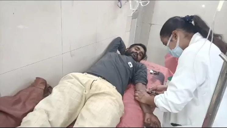 After snakebite, the snake was killed and the young man was taken to CHC after putting it in a bag