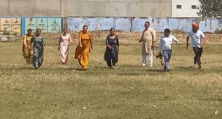 Retired employees showed their skills in sports fair