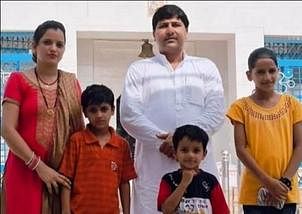 Saharanpur: पत्नी और तीन बच्चों की हत्या में भाजपा नेता के खिलाफ चार्जशीट दाखिल, पुलिस ने जुटाए ये सबूत Saharanpur: Chargesheet filed against BJP leader for murder of wife and three children, police collected this