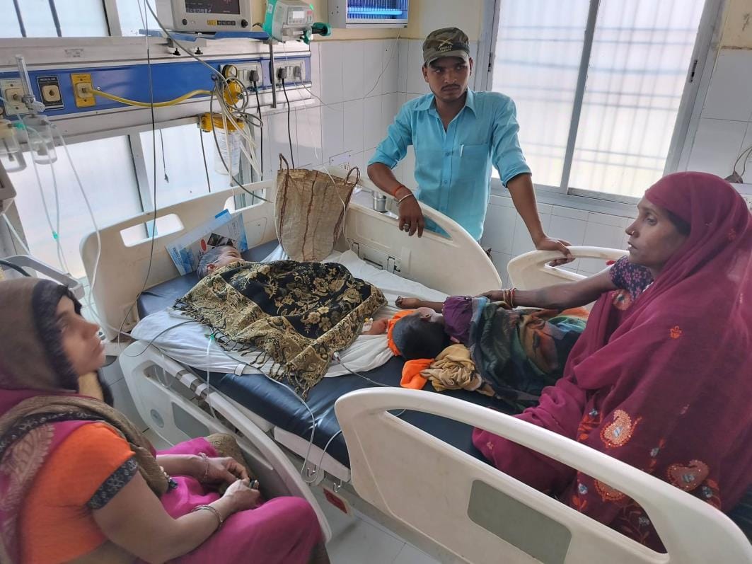 PICU ward is full with diarrhea and pneumonia patients