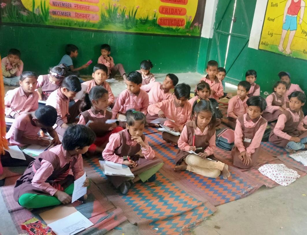 Council Annual Examination: Children solved the questions after looking at the copy.