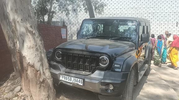 A high speed Thar hit a girl, she died during treatment