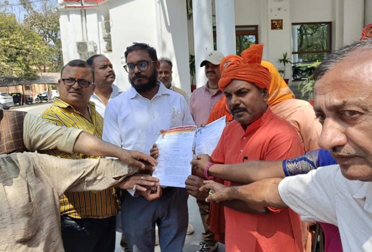 Demonstration in support of the demand to ban Jeth fair