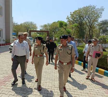 South Range Inspector General of Police visited the school